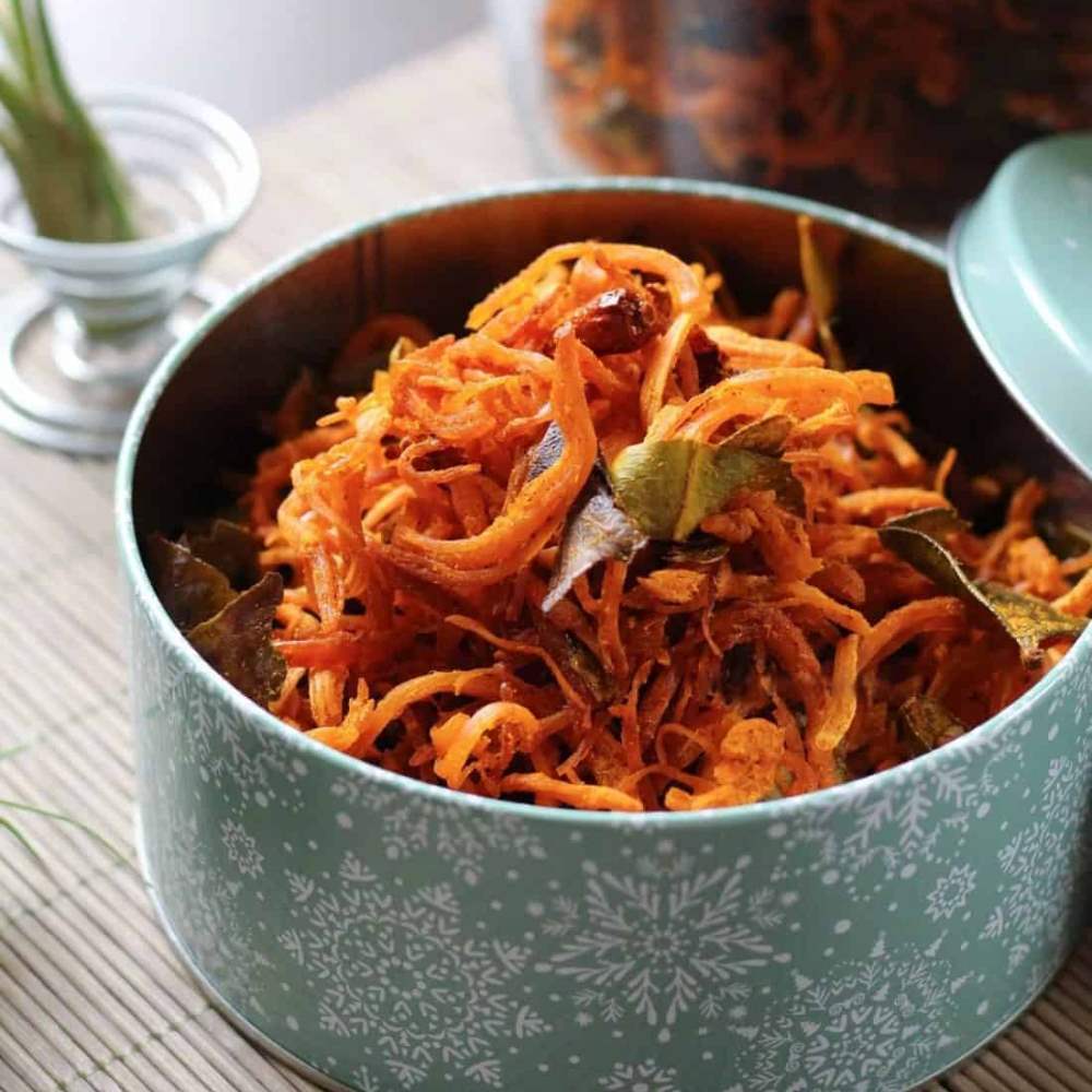 Mách Bạn Cách Làm Khô Gà Lá Chanh Ngon Chuẩn Vị Tại Nhà