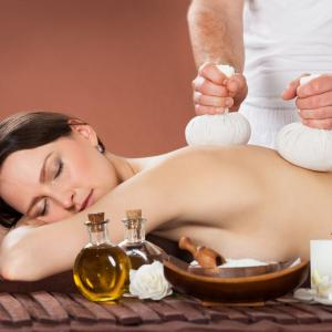 Dịch Vụ Chườm Lưng Thư Giãn