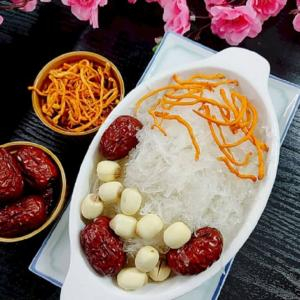 Nấu ăn với đông trùng hạ thảo